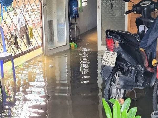 Giải mã giấc mơ thấy nước mưa chảy vào nhà