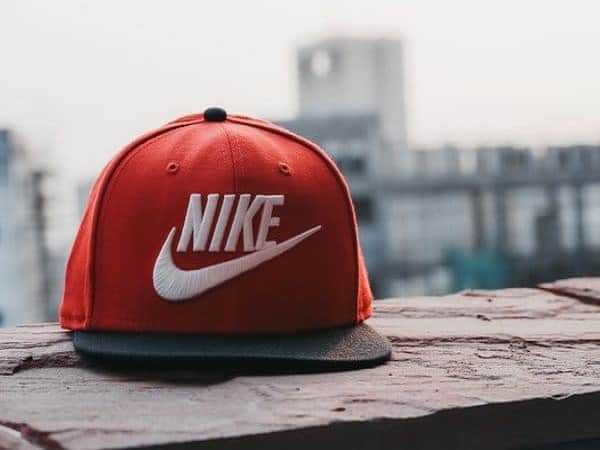 Mơ thấy cái mũ đánh con gì?
