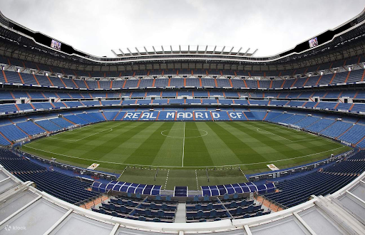 Santiago Bernabeu là sân vận động của Real Madrid
