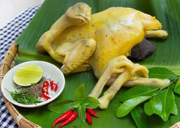 Nhìn thấy ăn thịt gà có phải là điềm xấu?