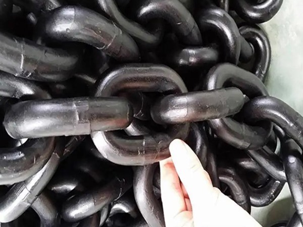 Ngủ mơ thấy dây xích ẩn ý chông gai phía trước?