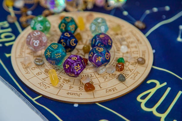 Gợi ý con số may mắn hôm nay ngày 28/1 thứ 4 12 cung hoàng đạo tăng vận may