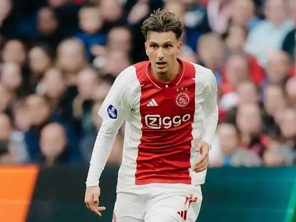 Những thành tích cá nhân nổi bật của Mika Godts Những thành tích cá nhân nổi bật của Mika Godts