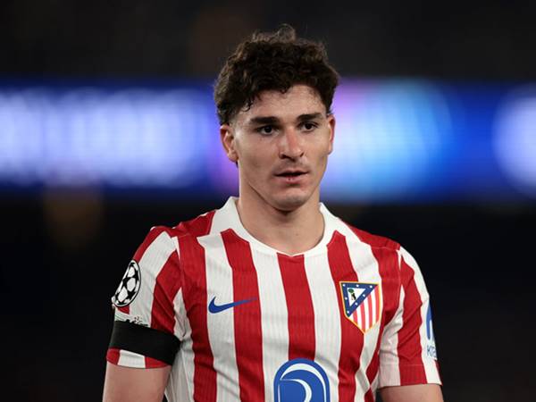 Tin Barca: Barcelona quyết tâm theo đuổi Julian Alvarez